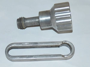 WILD HEERBRUGG Tripod Screw 5/8 Inch GST 20 Leica - Picture 1 of 3