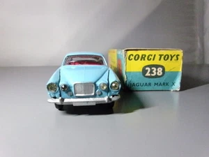 CORGI TOYS.  Jaguar  Mark X  no.238  scala 1/43 made in England  - Foto 1 di 10