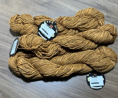 Fio Noro CASH IROHA CARAMELO #95 lã de seda cashmere 40gr/99yds cada. Conjunto de 3 - Imagem 1 de 4