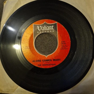 The Association - Along Comes Mary - 7" Vinyl Single - VG - Free UK Postage  - Image 1 of 2