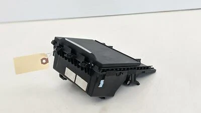 Bandeja de almacenamiento consola central Hyundai Elantra 2017 84680-F2400 2016 2018 Foto 1 de 4