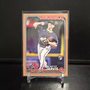2024 Topps Series 2 Bryce Jarvis #363 Rookie Gold Parallel /2024 Diamondbacks RC - Bild 1 von 3