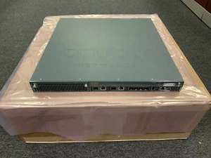 JW752A HPE Aruba 7220 (US) Controller RU with 1x PSU HPE NEW BULK - Picture 1 of 5
