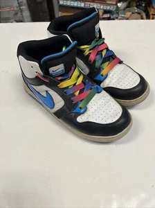 Nike Youth Girls Mogan Black Blue White Size 6.5Y - Picture 1 of 10