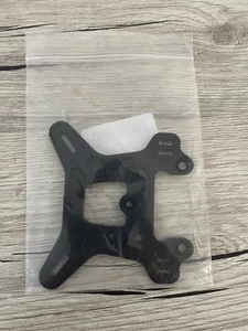 Team Associated 81027 ponte ammortizzatore posteriore damper bridge rear 1:8 RC8B3 NUOVO - Foto 1 di 3