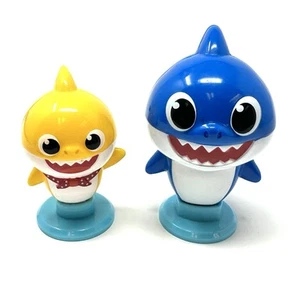 Baby Shark Toy Daddy 2019 Wowwee Nicklodeon Lot Plastic Blue Yellow - Picture 1 of 1