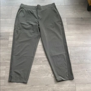Atheta Gr. 14 olivgrüne Damenhose - Bild 1 von 13