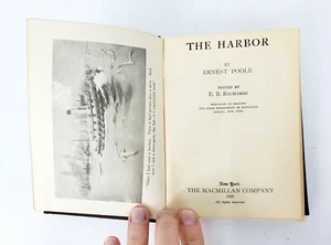 "The Harbor" by Ernest Poole - Hardcover - Printed in New York (1925) - Picture 1 of 10