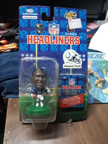 Marshall Faulk - Indianapolis Colt 1996 NFL Headliner Corinthian Football Figure Cover