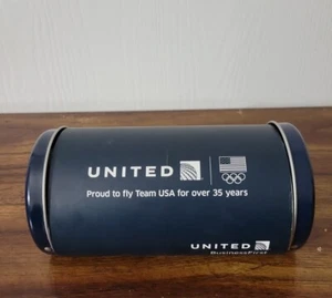 Olympic Team USA Official United Airlines Travel Kit - Picture 1 of 4