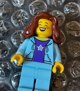 100% LEGO Product Girl Minifigure Brand New Assembled - Picture 1 of 2