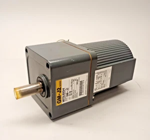 Mitsubishi GM-J2-50 Gear Motor 3ph 200/220V 50/60hz 30/36rpm Ratio 50:1 - Picture 1 of 5