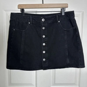 Minifalda vaquera corta NEGRA 16 AMERICAN EAGLE para mujer línea A botón delantero - Imagen 1 de 9