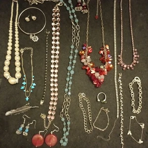 Costume Jewellery Necklaces Bracelets Bundle Joblot Mixed Lot - Picture 1 of 12