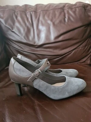 Clarks Women's Dancer Reece Pump Grey Suede/Leather Combi  Size 5D Mary Jane - Image 1 of 4