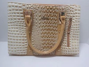 NWOT Faux Crocodile Purse Handbag Zipper Tan Gold Tone Embellishments - Picture 1 of 4