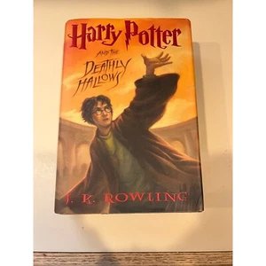 First Edition Harry Potter and the Deathly Hollows July 2007 - Picture 1 of 11