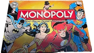 DC Comics Retro Monopoly Board Game - Gioco da Tavolo - Nuovo e Rarissimo - Foto 1 di 3