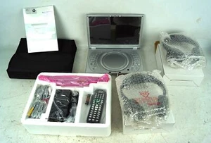 BMW Serie 3 E90 E91 Serie 5 E60 X5 E53 E70 X3 E83 Sistema DVD Portátil 6512 0428640 NUEVO - Imagen 1 de 7