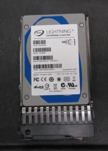 Sandisk LIGHTNING LB 806M, 2.5" 800GB SAS 6Gb/s SSD w/ G7 TRAY - Picture 1 of 2
