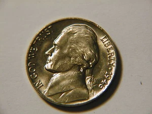 Jefferson BU 1946 níquel ¡Bonita moneda! - Imagen 1 de 2