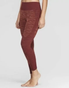 NWT Women's Heathered Red 3/4 Seamless Leggings - JoyLab XS - Picture 1 of 2