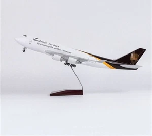 1:150 Aircraft Model US Airways B747-400 Airlines Freighter Airplane NO Lights - Picture 1 of 10