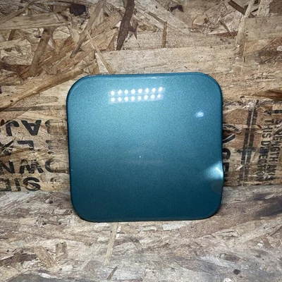 1987-1991 FORD BRONCO PORTA DE COMBUSTÍVEL VERDE METÁLICO - Imagem 1 de 4