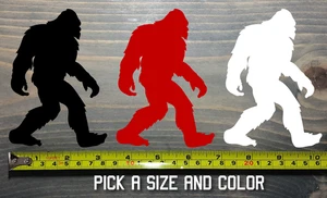Adesivo decalcomania Sasquatch Bigfoot Yeti Funny Believe bandiera roccia su veicolo ufficiale - Foto 1 di 22