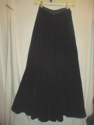 Vintage Victorian Black Velvet Skirt XS 23 in Waist Full Length A Line - Image 1 of 4