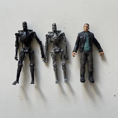 Terminator Salvation Action Figures Lot Of 3 Playmates 2009 4 Inch - Image 1 of 4