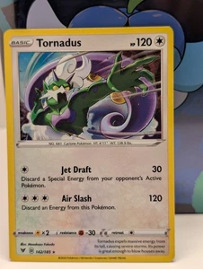 Pokémon Karte Tornadus Holo Rare SWSH04: Vivid Voltage 142/185 TCG - Bild 1 von 2