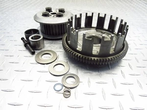2005 05 06 KAWASAKI ZR750 K1 ZR 750 Z750 CLUTCH BASKET FLYWHEEL SPRING HUB OEM - Picture 1 of 12