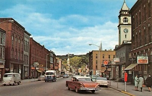 Postal de colección Main St. Store Fronts coches escena callejera Montpelier, VT de colección años 50 - Imagen 1 de 2