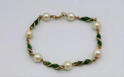 18KT YELLOW GOLD PEARL AND ENAMEL BRACELET 7.25" - Image 1 of 4