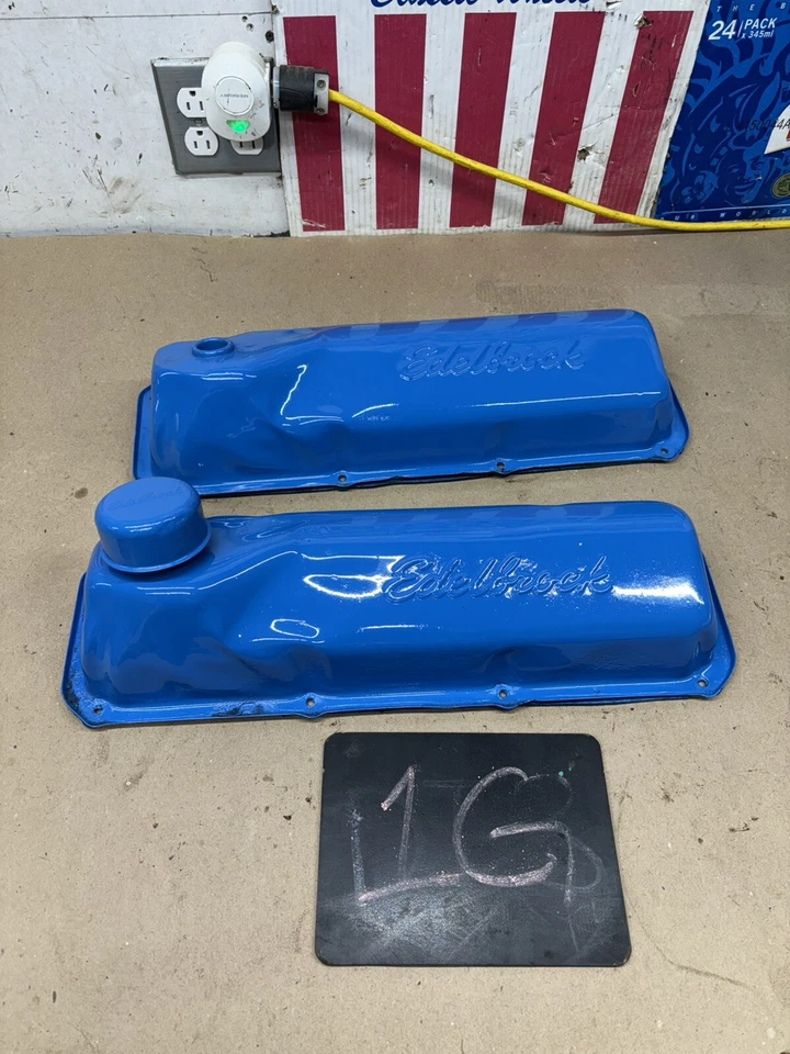 Edelbrock Ford 351M 351C 400 ENGINE VALVE ROCKER COVER COVERS F150 F250 TORINO - Image 1 of 4