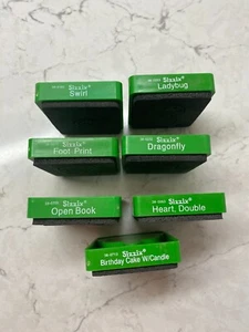 Sizzix Swirl Marienkäfer Fußabdruck Libelle offenes Buch Herz gestanzte Formen - Posten 7 - Bild 1 von 11