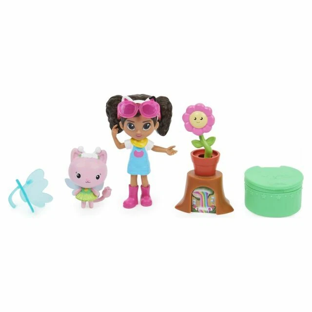 Spin Master Gabby's Dollhouse, Flower-rific Garden Set (2 Toy Figures, 2 Accessories, Delivery and Furniture Piece)