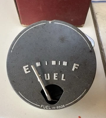 Nuevo de Lote Antiguo 1951 51 Ford Combustible Gas Calibre Parte Original IA-9306 Foto 1 de 4