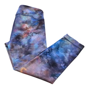Athleta Girls Legging Size Medium 8/10 Printed Chit Chat Aura Tie Dye Capri - Picture 1 of 9
