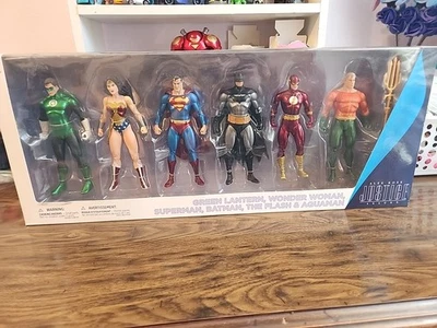 DC 收藏品亚历克斯·罗斯正义联盟可动人偶 6 包 — 第 1/4 张图片
