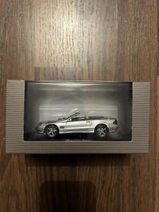 RARE MERCEDES SL 500 R230 CABRIOLET BRILLIANT SILVER 1:43 NOREV (DEALER MODEL) - Picture 1 of 1