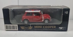 New Ray City Cruiser Collection Mini Cooper - Red With The Union Flag On Roof - Picture 1 of 17