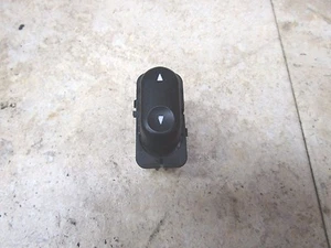 2000-2007 Ford Taurus OEM window switch - Picture 1 of 1