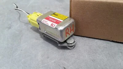 Toyota Prius 2004-2009 híbrido lado derecho SRS sensor de impacto de choque OEM Foto 1 de 4