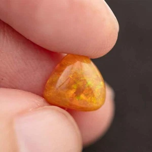Natural Triangular African Opal Ethiopian Opal - Picture 1 of 4