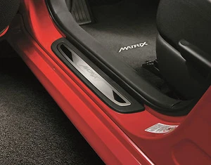 Mejoras genuinas en el alféizar de la puerta Toyota para el 2009-2013 Toyota Matrix - Nuevo, fabricante de equipos originales - Imagen 1 de 1