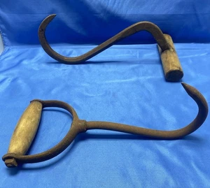 Antique Vintage Hay Meat Hook Cast Iron Wood Handle Farm Tool Country Unique Lot - Picture 1 of 6