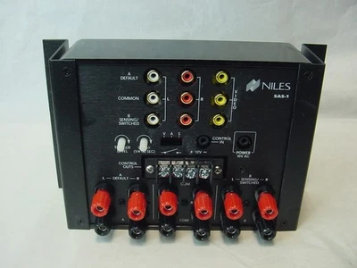 SISTEMA DE CONMUTACIÓN NILES SAS-1 NIVEL DE LÍNEA A B - NO INCLUYE CABLE DE ALIMENTACIÓN Foto 1 de 2