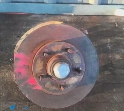 1997-2001 Ford F150 F-150 Passenger Right Front Spindle Knuckle W/o Abs Oem - Image 1 of 4